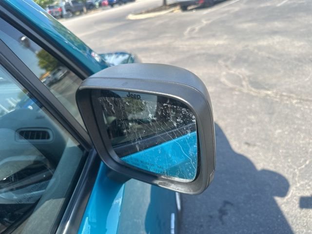 Used 2022 Jeep Renegade Sport w/ Sport Appearance Group image 7