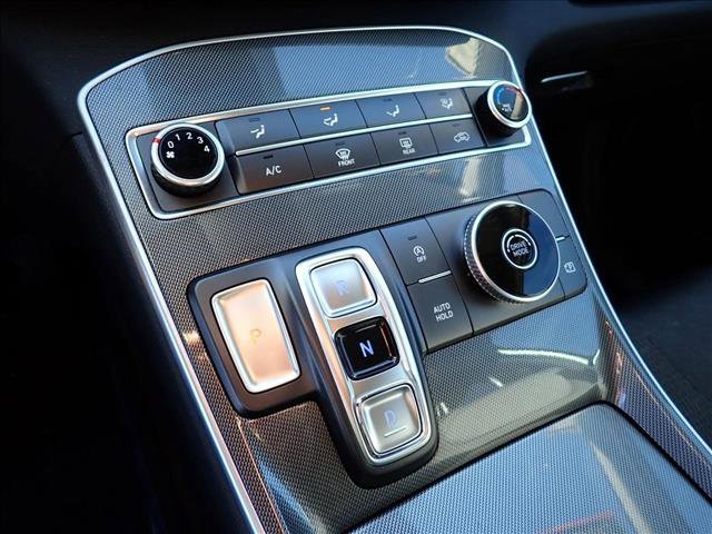 Used 2023 Hyundai Santa Fe SE image 15