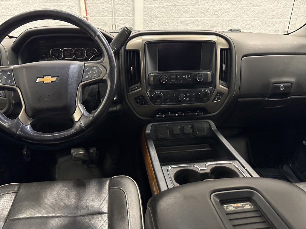 Used 2018 Chevrolet Silverado 2500 High Country image 11