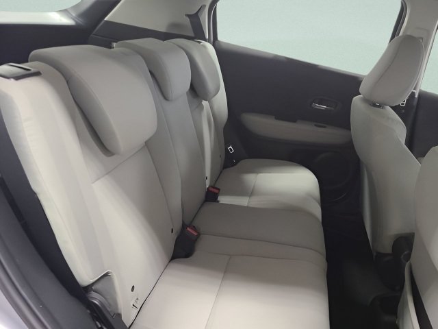 Used 2021 Honda HR-V LX image 14