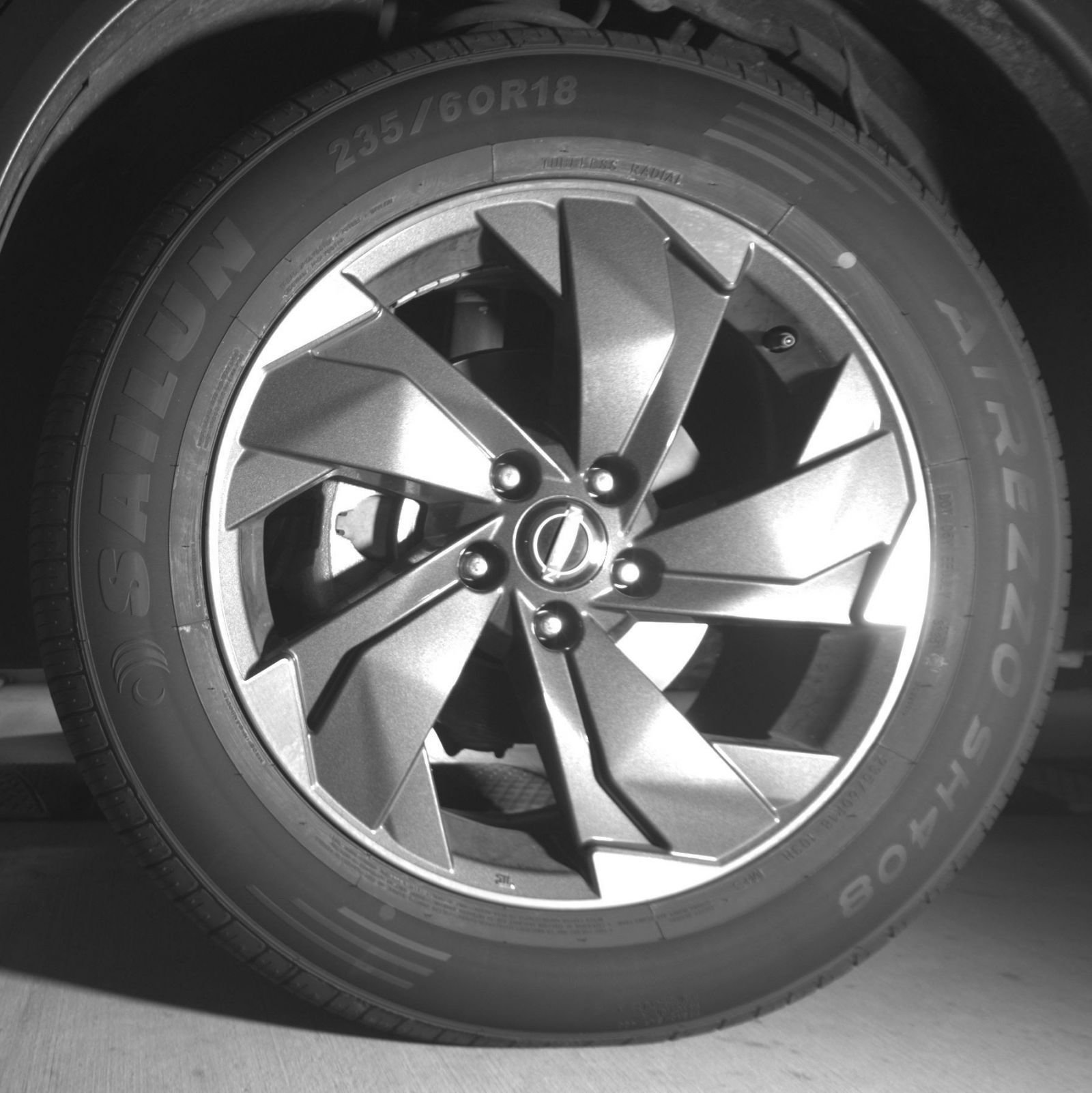 Used 2025 Nissan Rogue SV AWD/4WD image 15