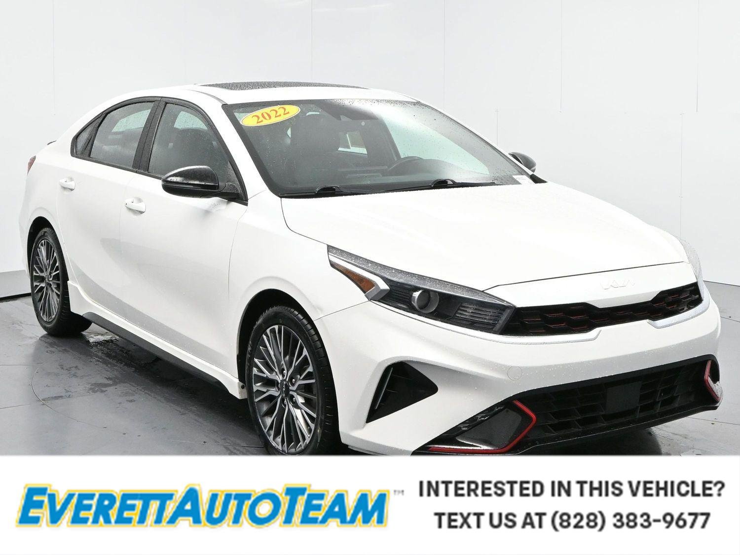 Used 2022 Kia Forte GT-Line w/ GT-Line Premium Package FWD image 1