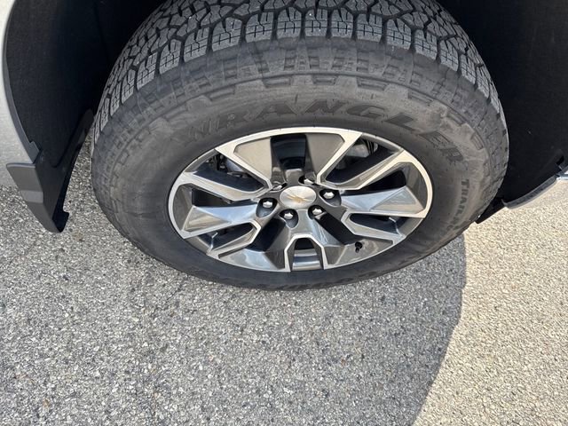Certified 2025 Chevrolet Silverado 1500 LT image 21