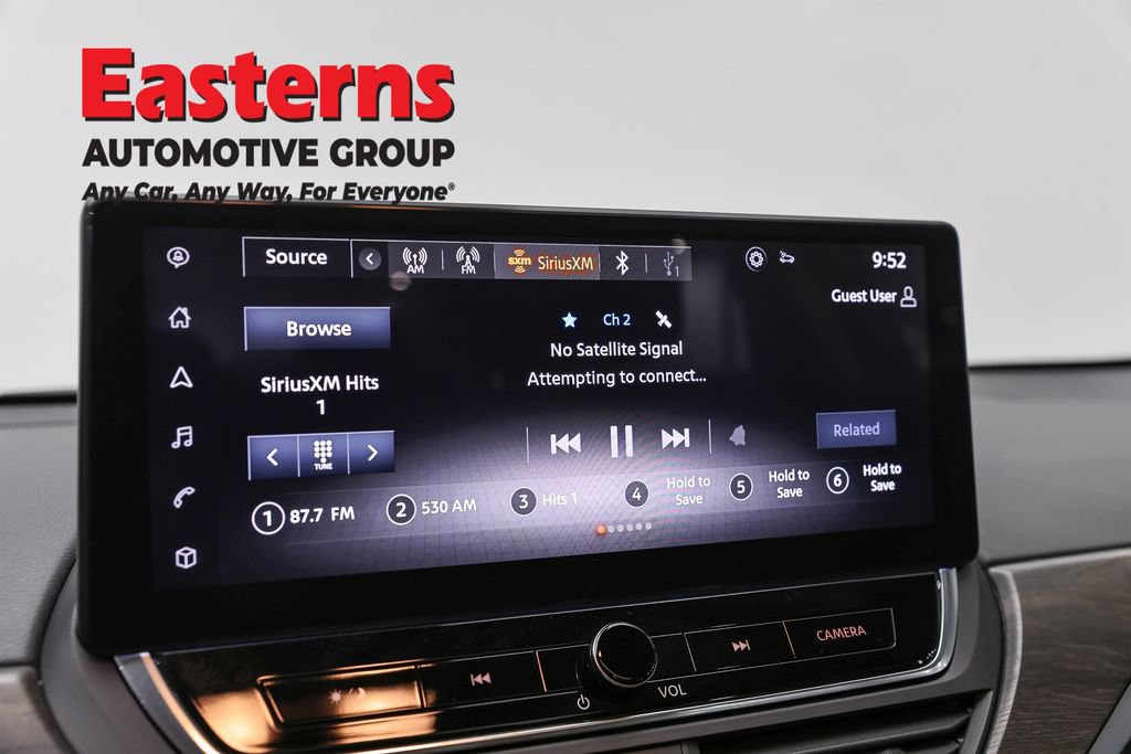 Used 2023 Nissan Altima 2.5 SV w/ SV Premium Package FWD image 19