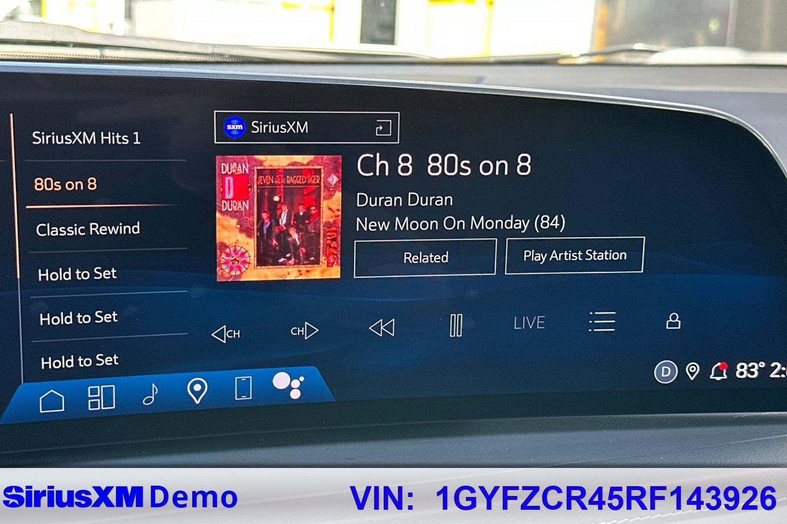 Used 2024 Cadillac XT4 Premium Luxury image 39