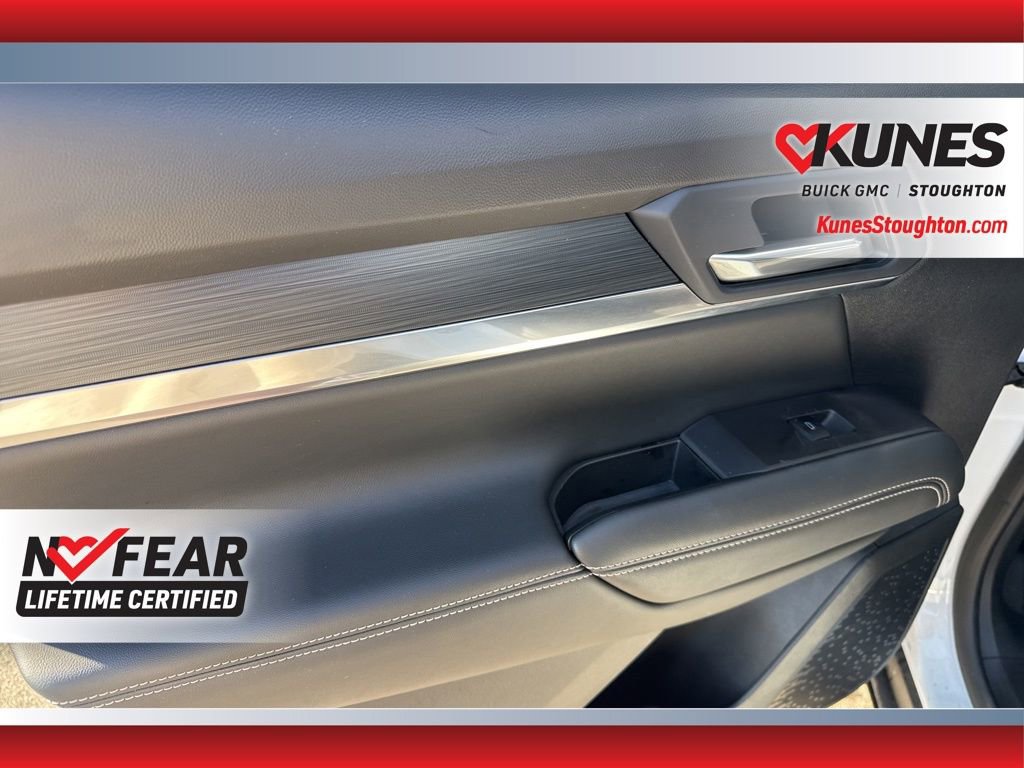 Used 2025 GMC Terrain Elevation image 36