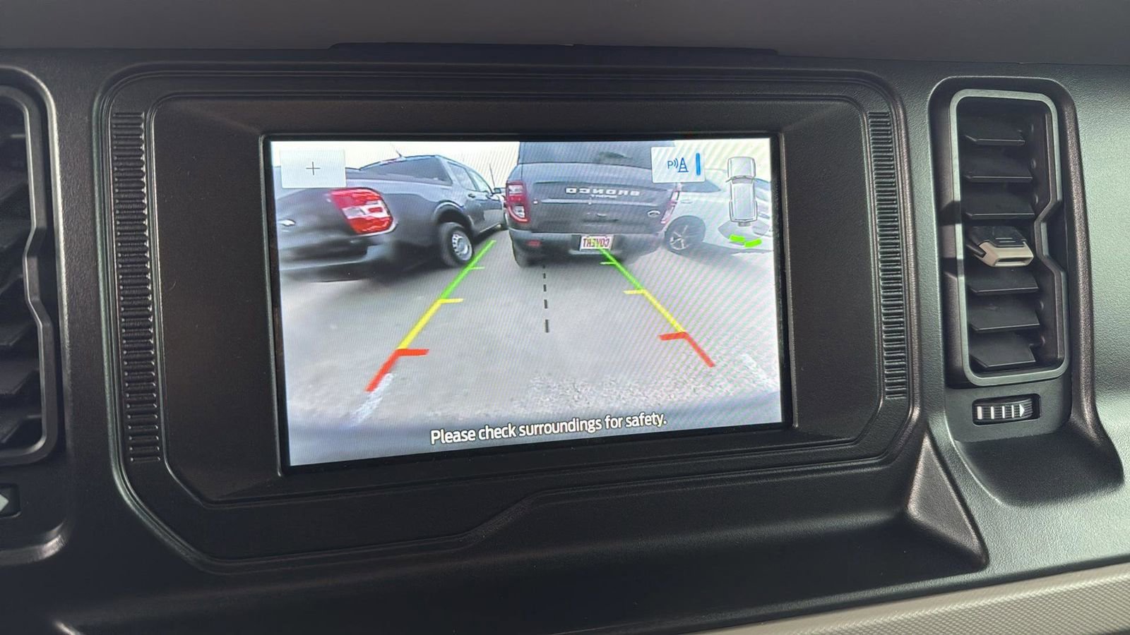 Used 2022 Ford Bronco Big Bend image 19