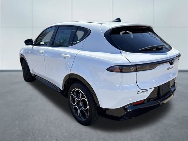 Used 2025 Alfa Romeo Tonale video 3