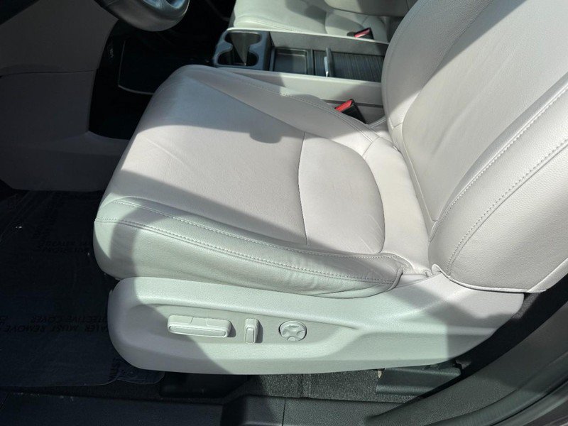 Used 2019 Honda Odyssey EX-L image 16