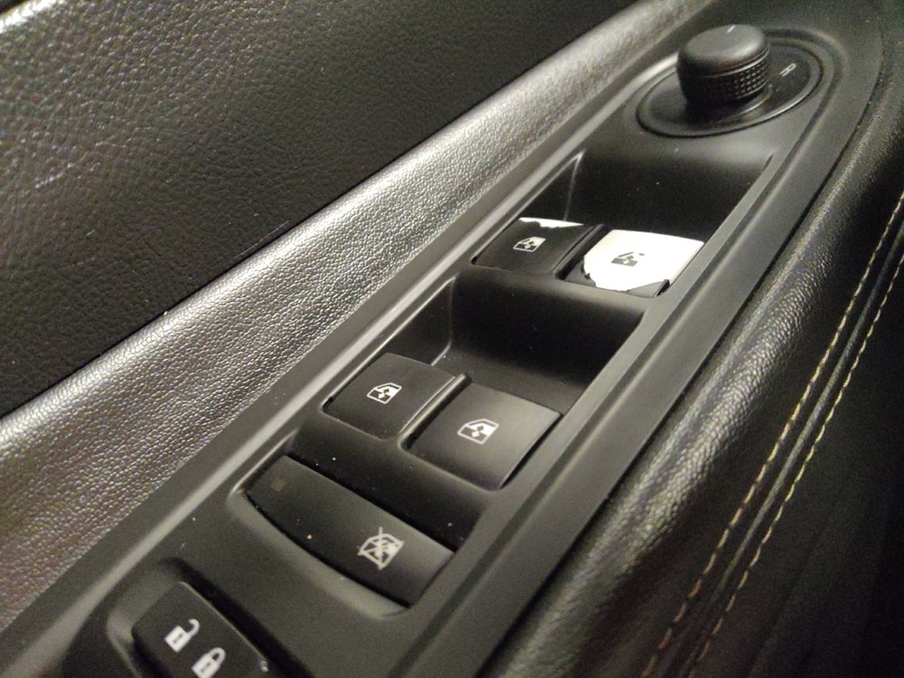Used 2015 Buick Encore Convenience FWD image 27
