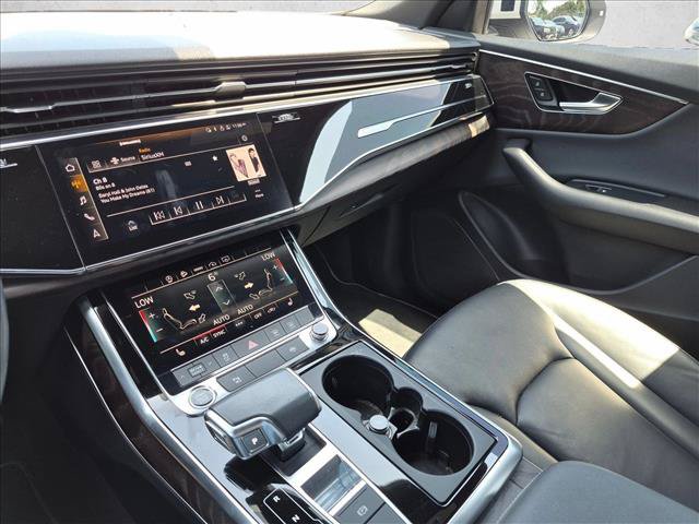 Used 2021 Audi Q8 Premium AWD/4WD image 15
