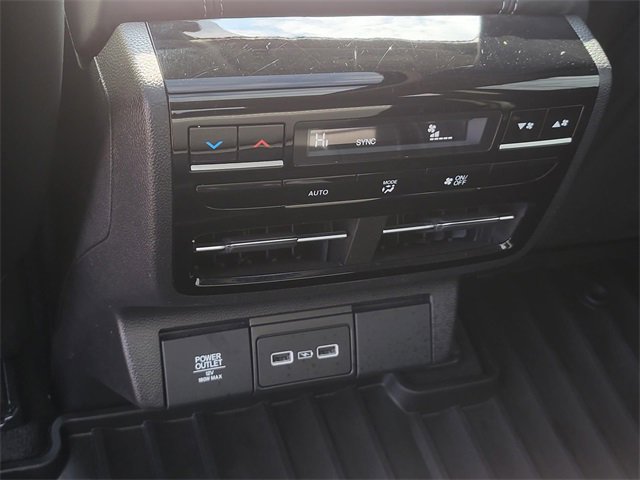 Used 2024 Acura MDX FWD w/ Technology Package image 13