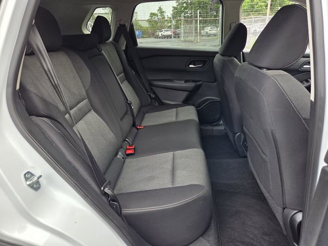 Certified 2024 Nissan Rogue SV FWD image 13