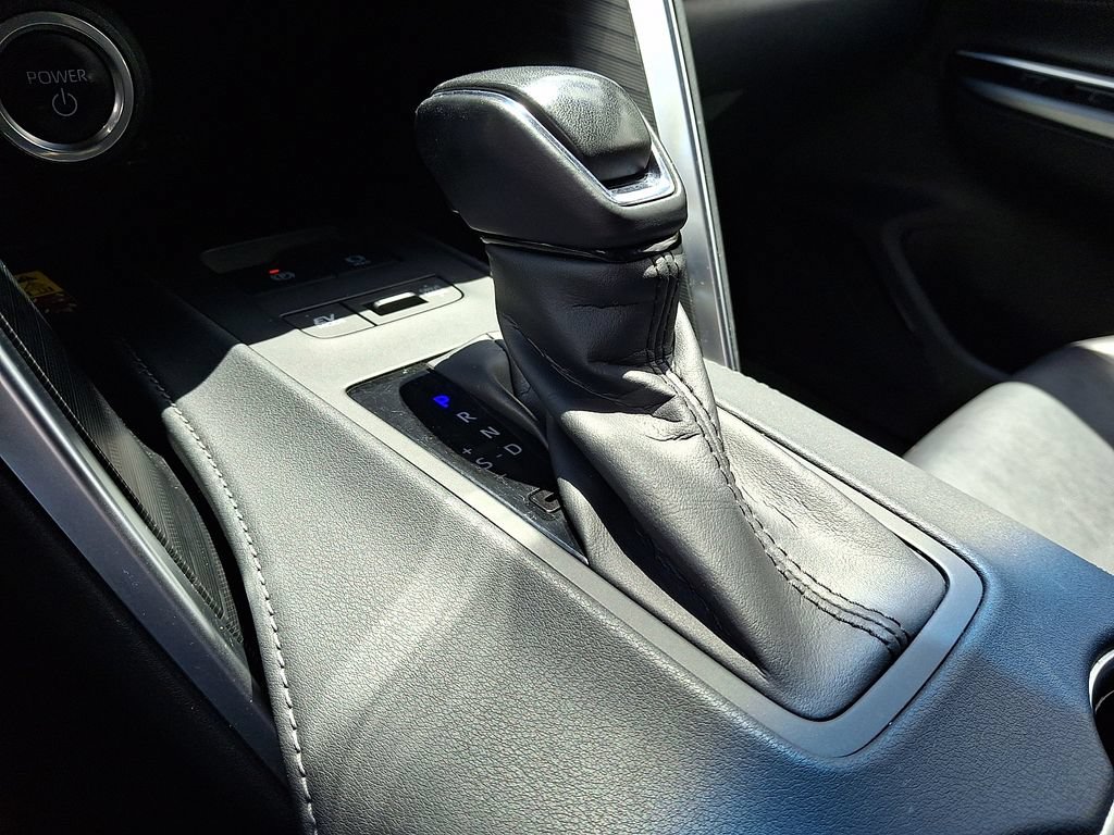 Used 2023 Toyota Venza Nightshade AWD/4WD image 15