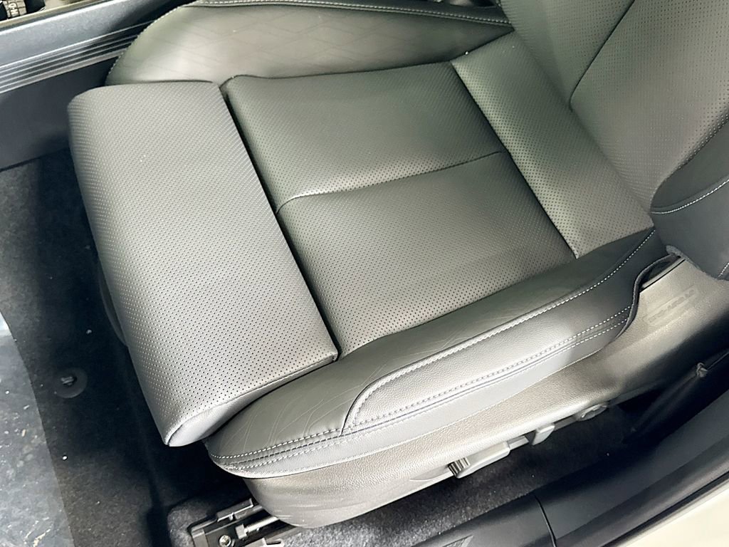 New 2026 Subaru Outback Touring image 18