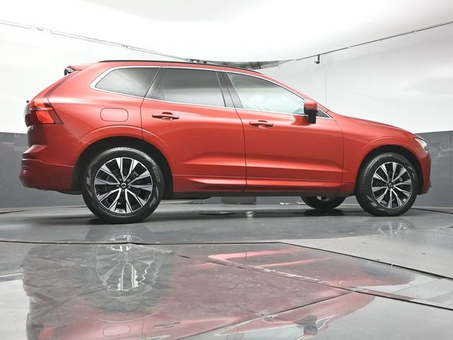 Used 2023 Volvo XC60 B5 Core w/ Climate Package FWD image 39