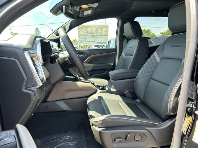 New 2026 GMC Canyon Denali w/ LPO, Denali Black Edition AWD/4WD image 22