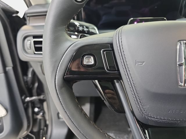 New 2026 Lincoln Aviator Reserve AWD/4WD image 14