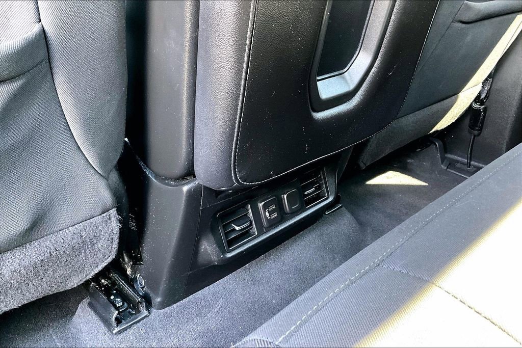 Used 2020 Chevrolet Silverado 1500 RST w/ All-Star Edition AWD/4WD image 11