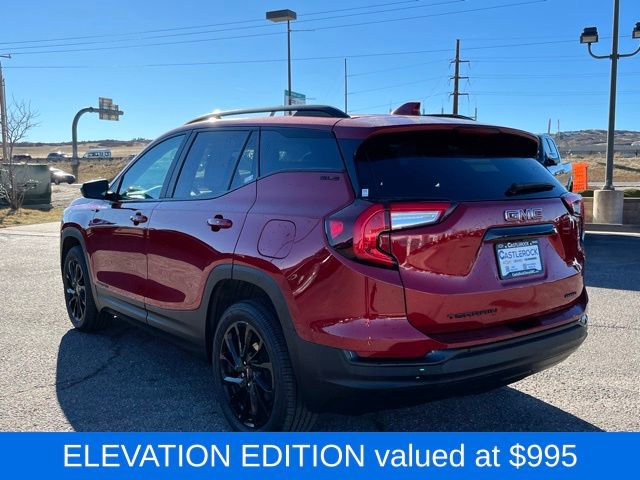 Used 2023 GMC Terrain SLE w/ Elevation Edition image 3