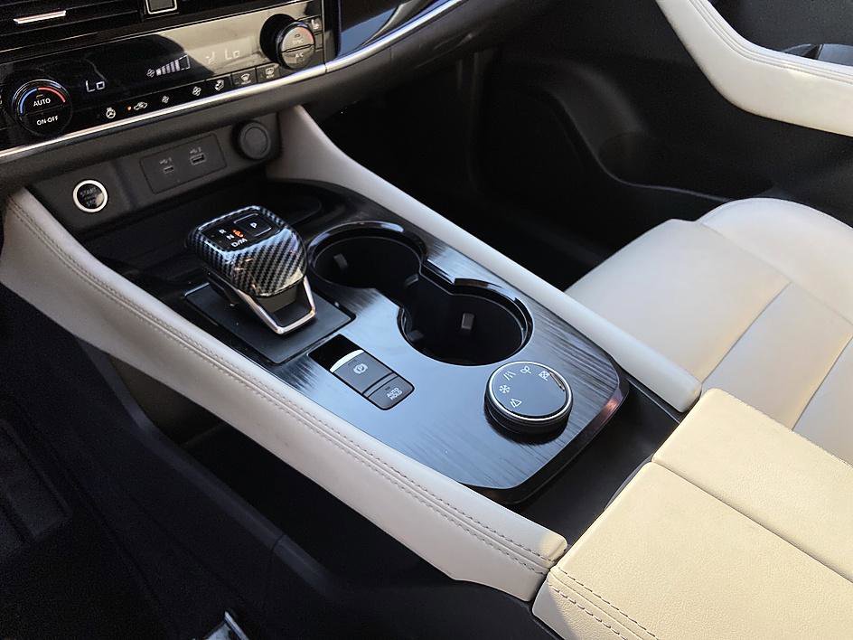 Certified 2023 Nissan Rogue SL AWD/4WD image 15