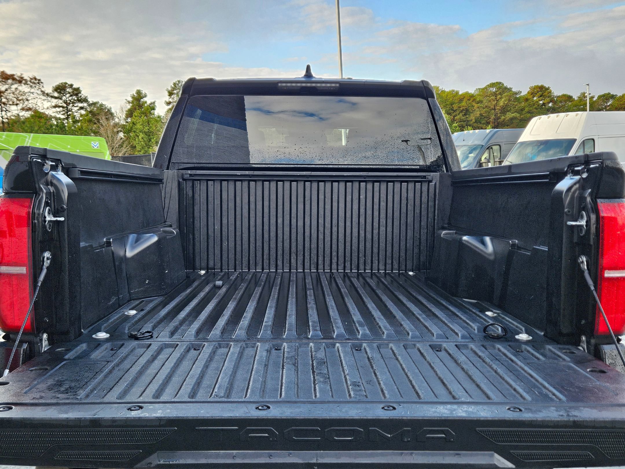 Used 2024 Toyota Tacoma SR5 image 30