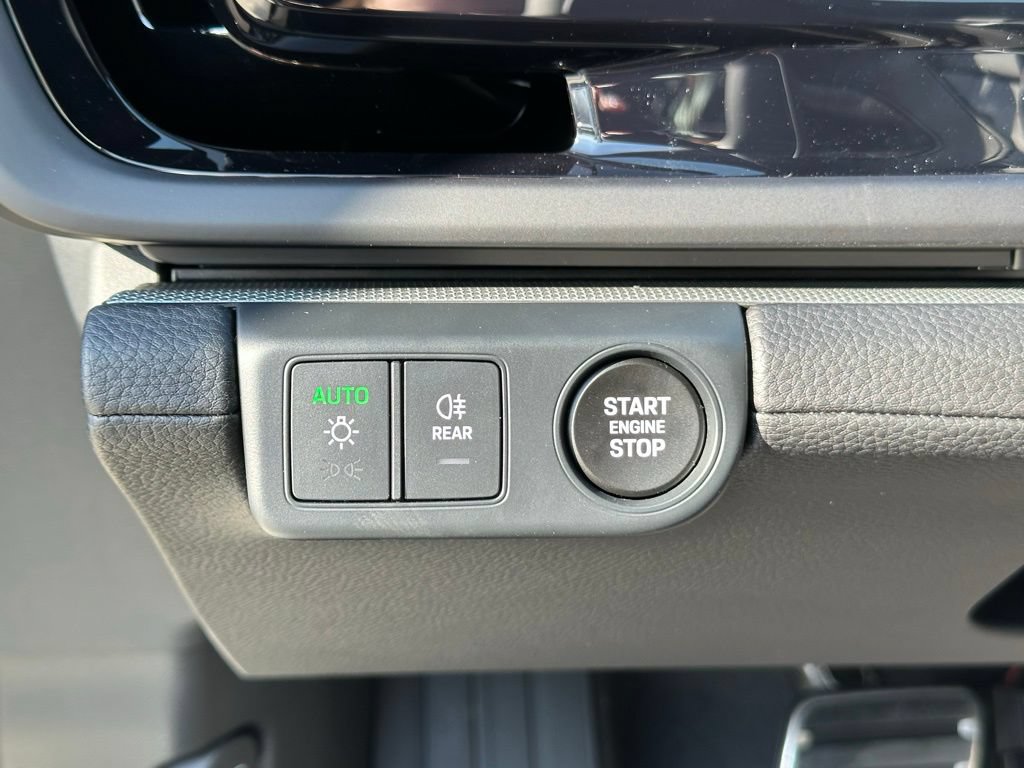 Certified 2026 Porsche Panamera RWD image 32