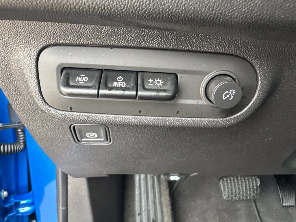 Certified 2024 GMC Terrain AT4 w/ Infotainment Package II AWD/4WD image 13
