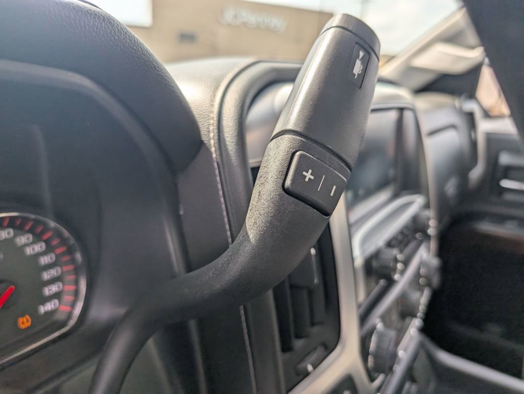 Used 2015 GMC Sierra 1500 SLE w/ SLE Value Package image 23