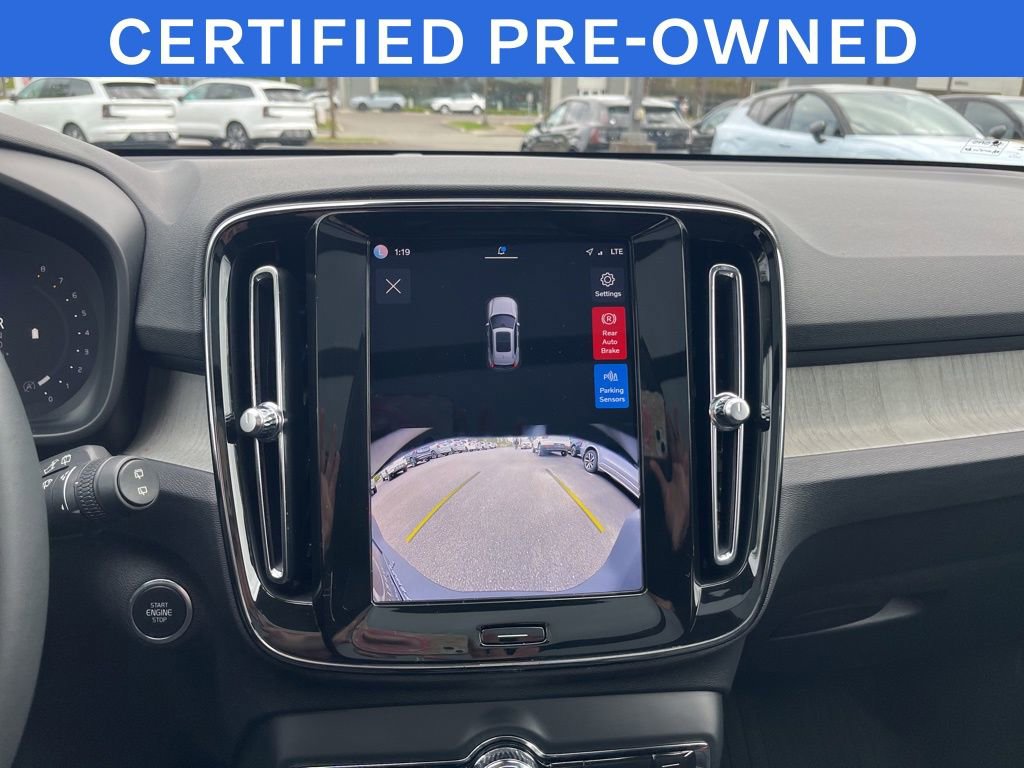 Certified 2024 Volvo XC40 B5 Core AWD/4WD image 26