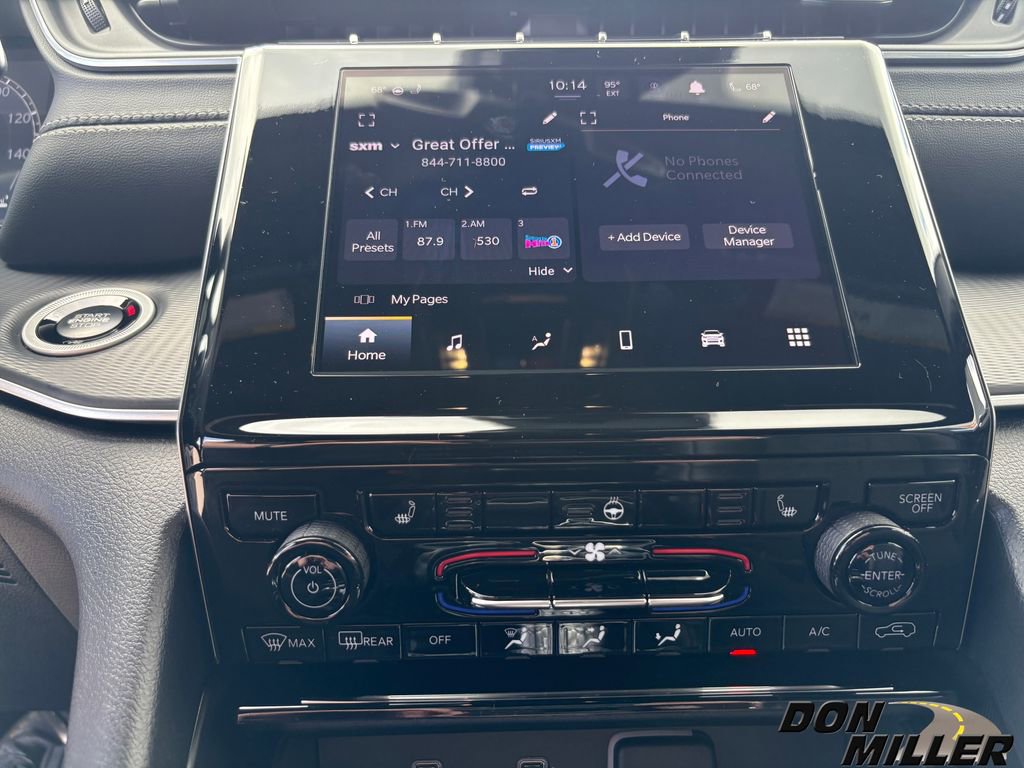 New 2025 Jeep Grand Cherokee L Laredo image 17