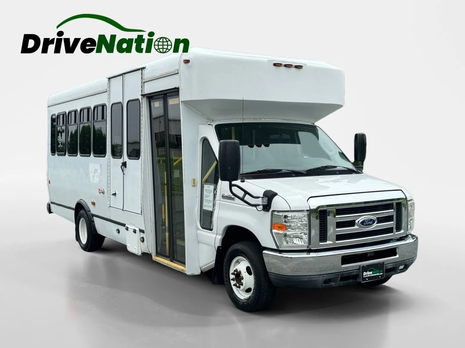 Used 2015 Ford E-450 and Econoline 450 Super Duty w/ Shuttle Bus Prep Package RWD image 2