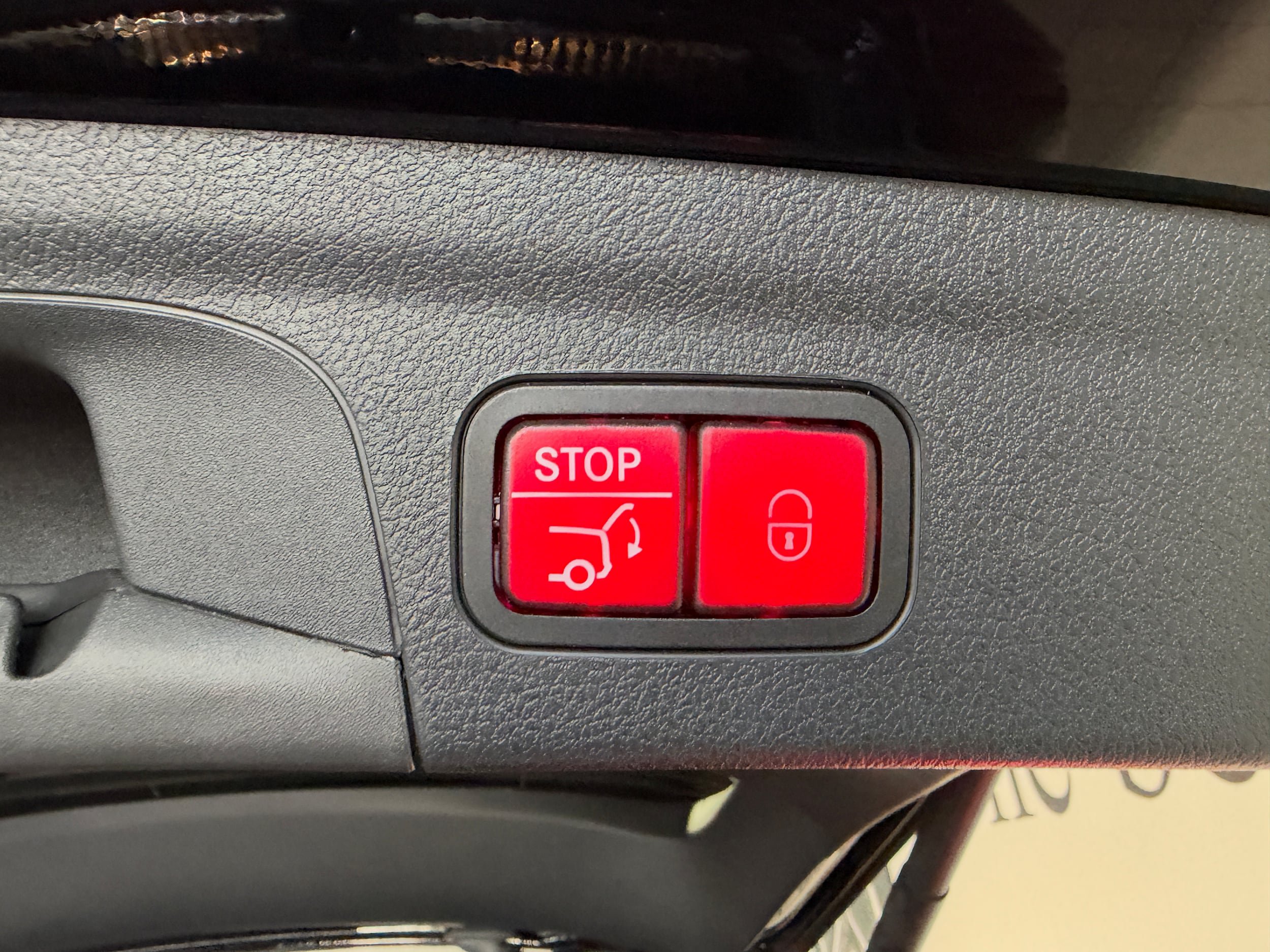 Used 2024 Mercedes-Benz GLE 350 4MATIC image 37