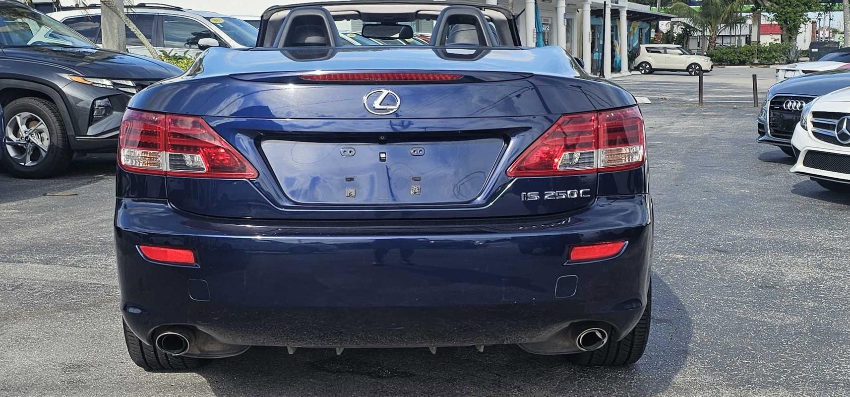 Used 2011 Lexus IS 250C RWD image 26