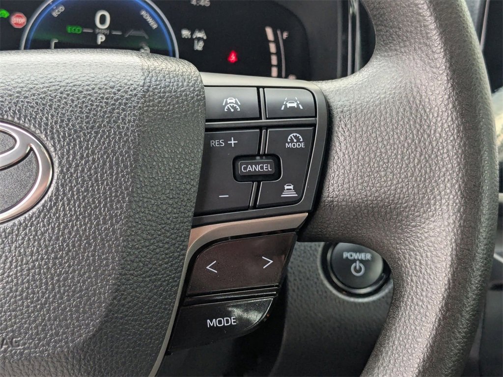 Used 2025 Toyota Camry LE image 26