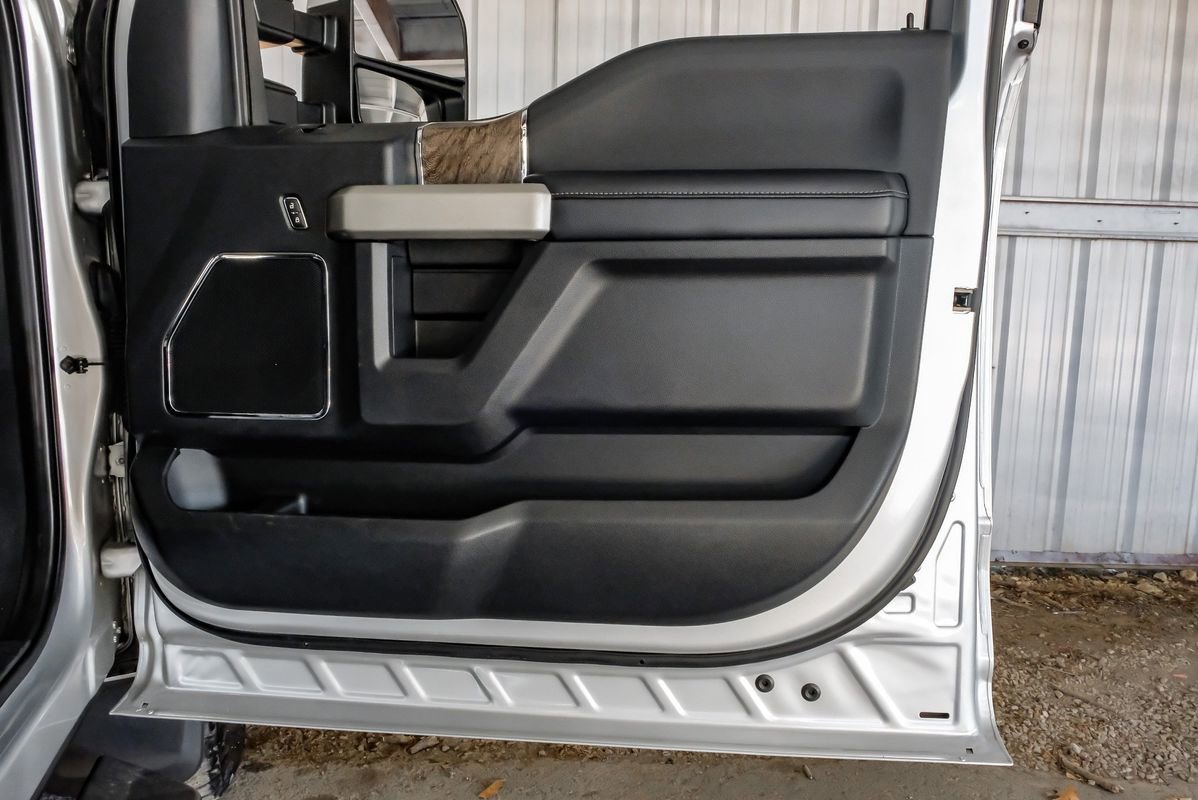 Used 2019 Ford F350 Lariat w/ Lariat Value Package image 45