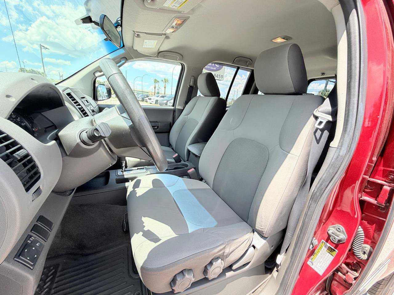 Used 2012 Nissan Xterra S AWD/4WD image 14