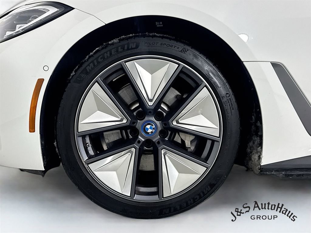 Used 2023 BMW i4 eDrive35 image 37