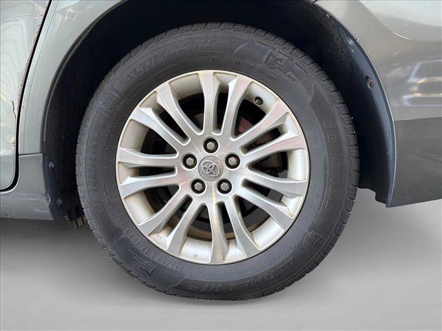 Used 2011 Toyota Sienna XLE w/ Premium Pkg FWD image 9