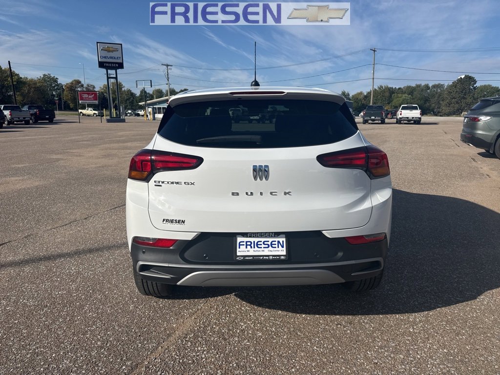 Used 2024 Buick Encore GX Preferred w/ Advanced Technology Package image 4