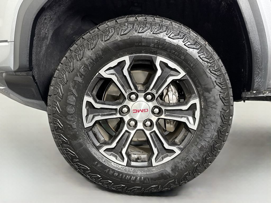 Used 2023 GMC Canyon AT4 image 29