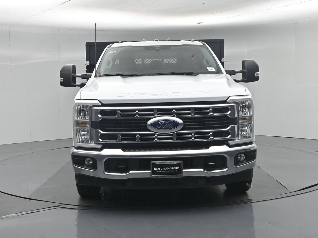 New 2026 Ford F350 XL w/ XL Chrome Package RWD image 18