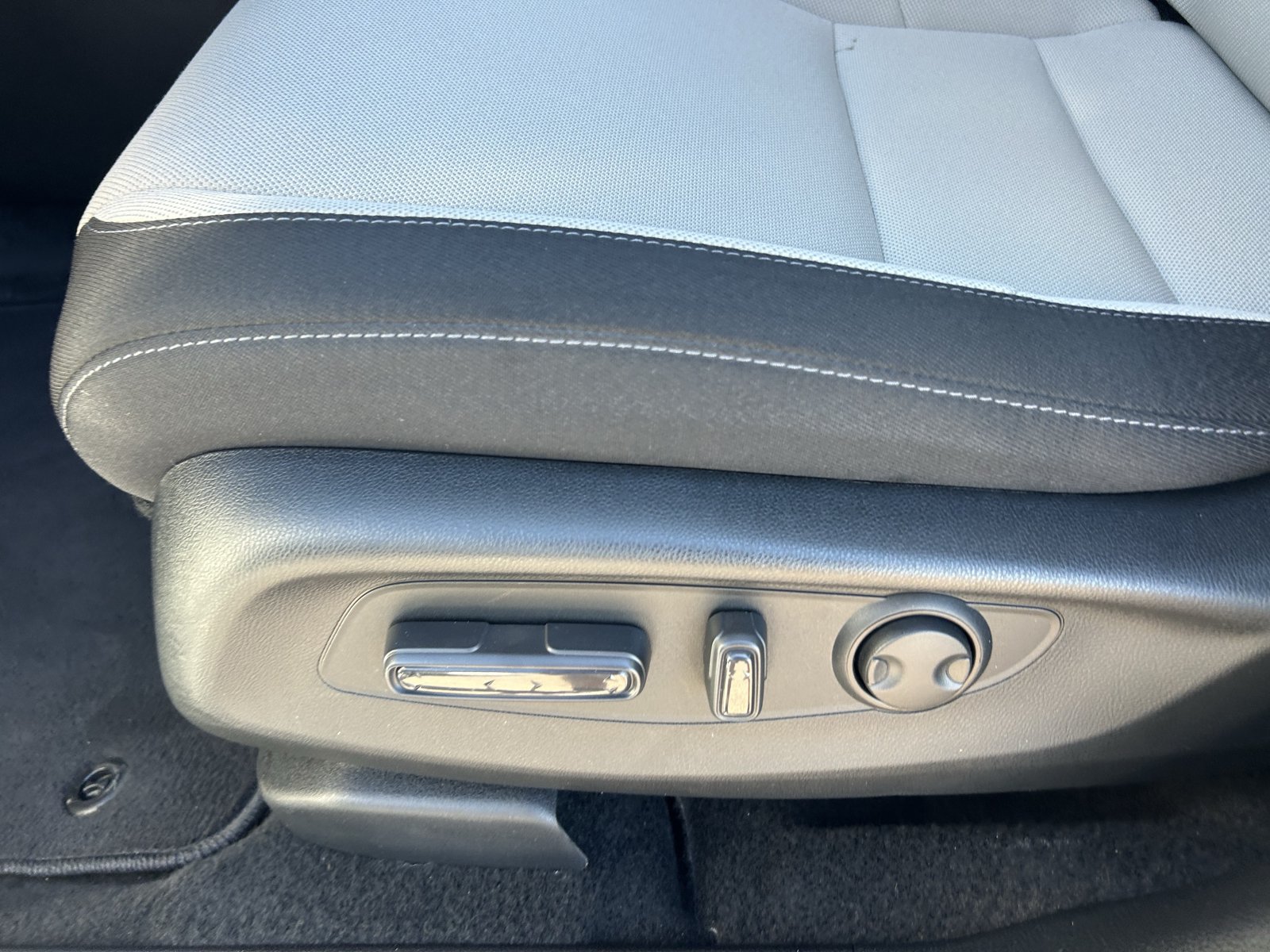 Used 2026 Honda CR-V EX image 30
