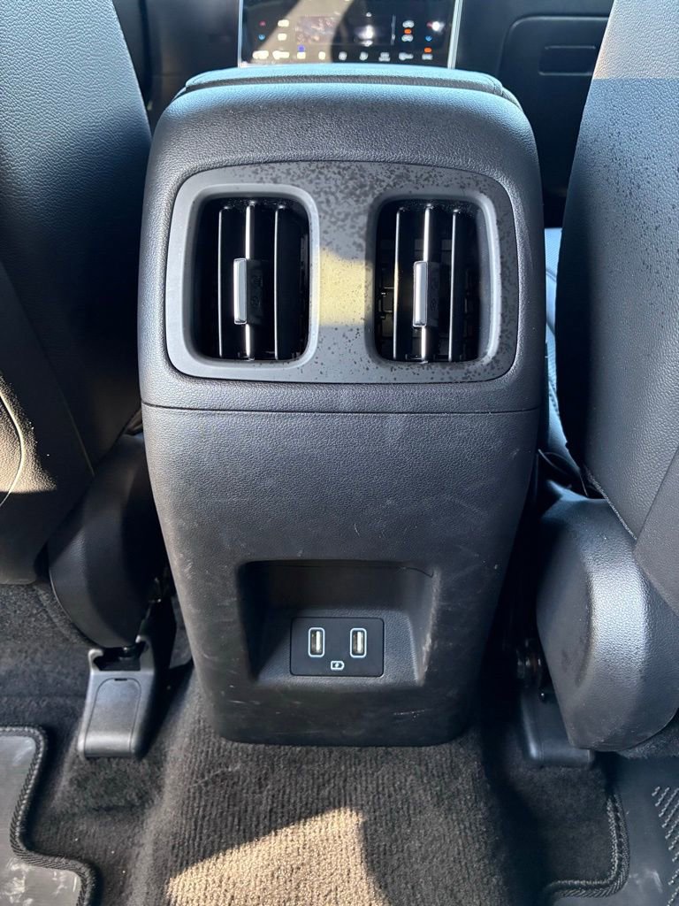 Used 2024 Hyundai Tucson Limited AWD/4WD image 15