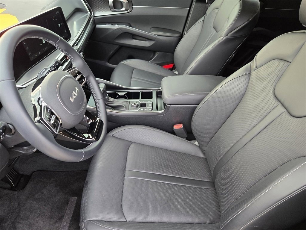 New 2025 Kia Sorento S image 10