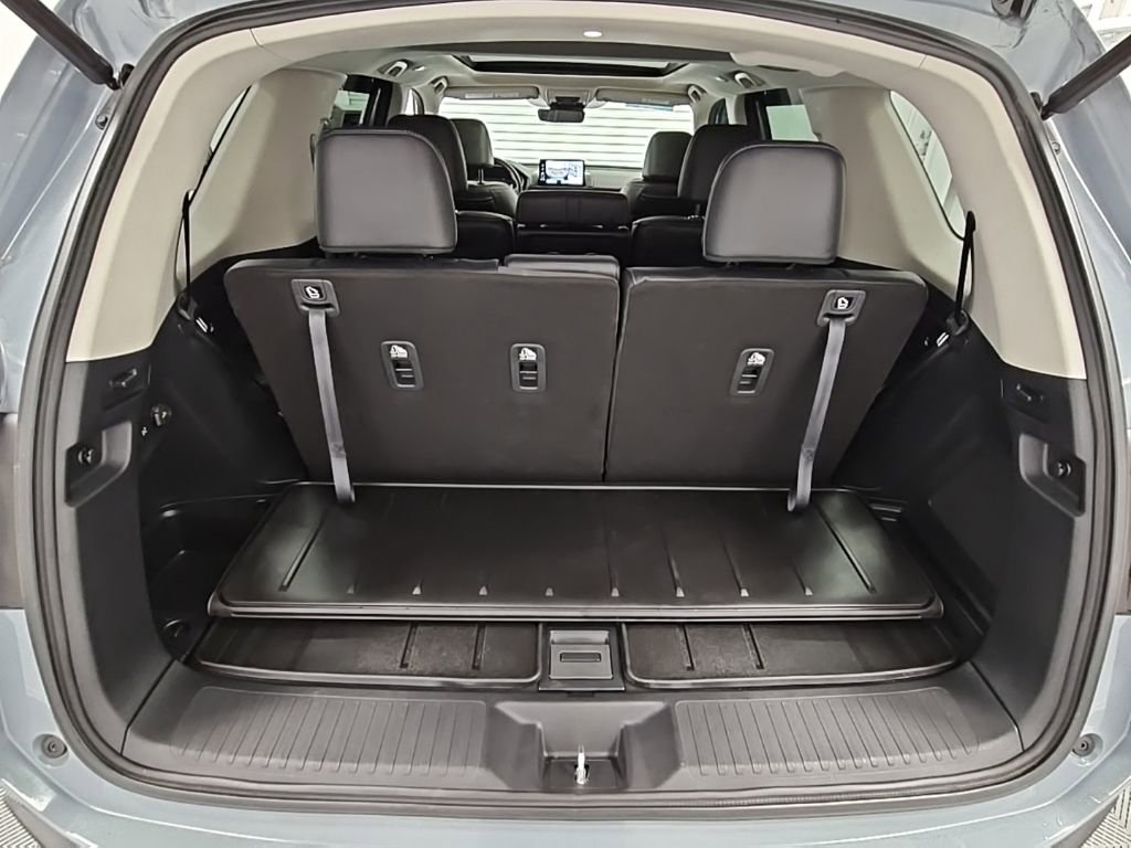 Used 2023 Honda Pilot Elite image 38