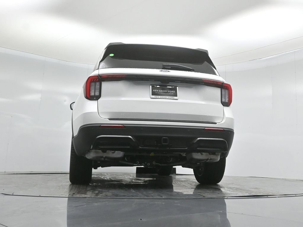 New 2026 Ford Explorer ST-Line w/ ST-Line Street Pack RWD image 50