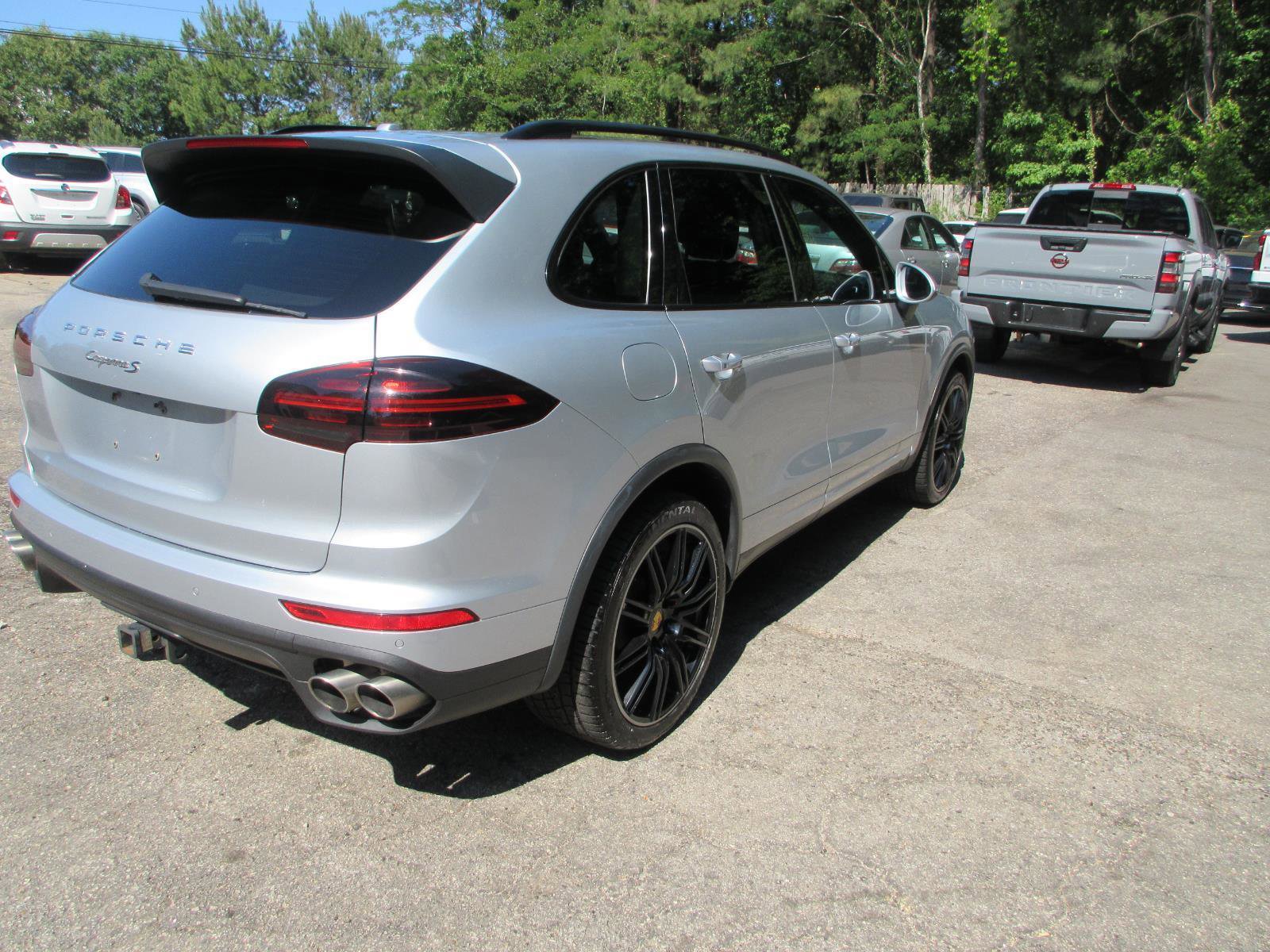 Used 2018 Porsche Cayenne S AWD/4WD image 5
