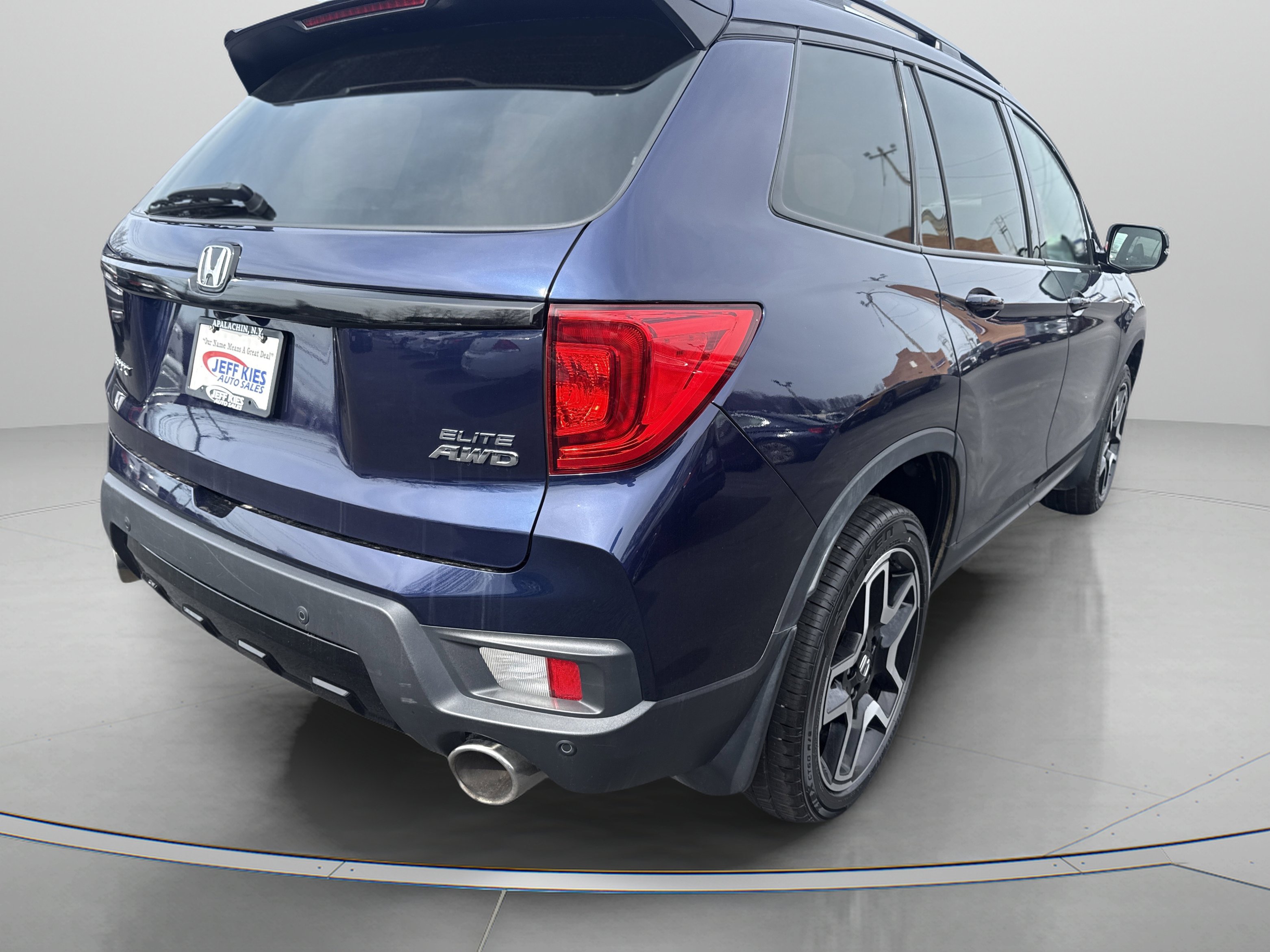 Used 2022 Honda Passport Elite image 8
