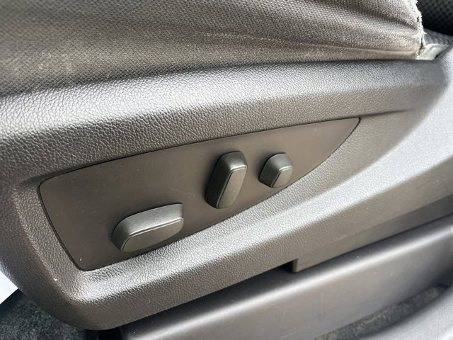 Used 2015 GMC Sierra 1500 SLE w/ SLE Value Package image 16